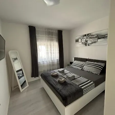 アパート Petra *